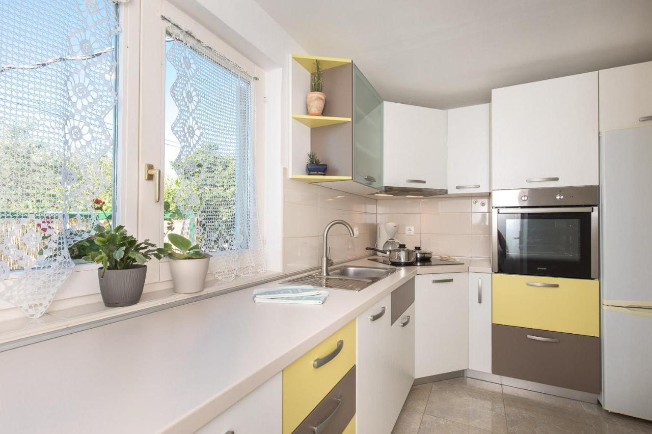Beach Apartment Krk Town Eksteriør bilde