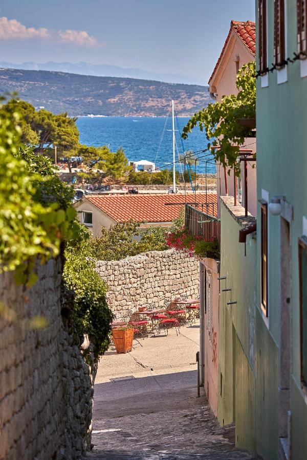 Beach Apartment Krk Town Eksteriør bilde